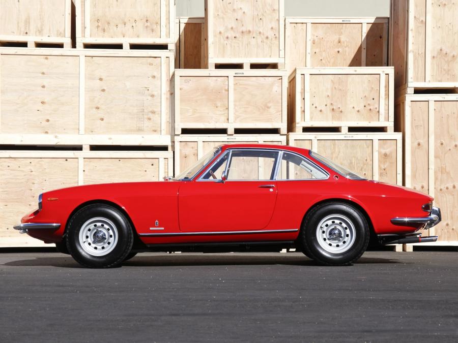  Ferrari 365 GTC 1968 года  (фото 10 из 23)